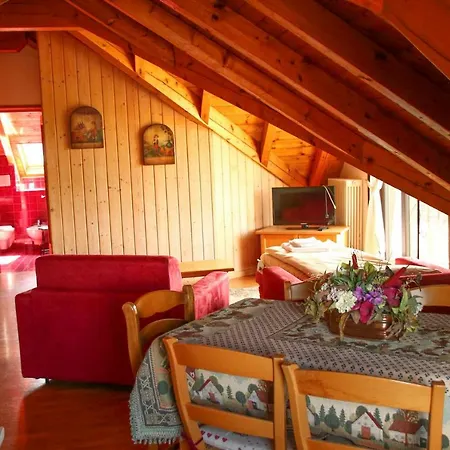 Otel Aurora-garni Asiago